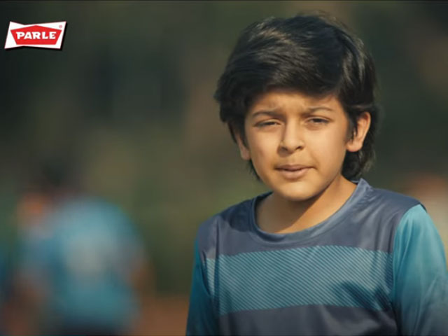 Parle G I Football 20sec